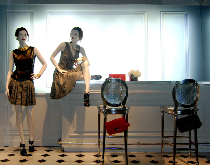 16_Dior-window-displays-2012-Paris-02.jpg