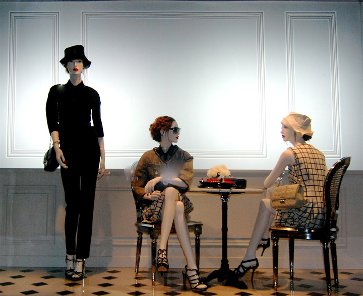 7_Dior-window-displays-2012-Paris.jpg