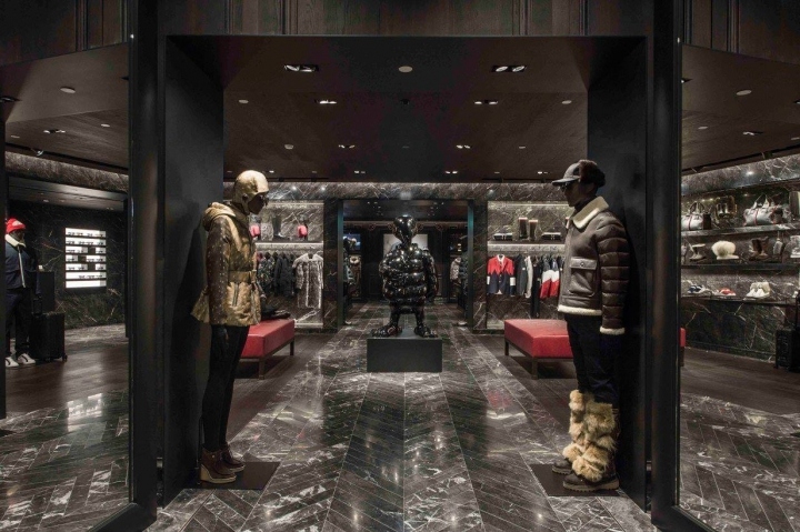 20_Moncler-BoutiqueTaipei-Taiwan-02.jpg