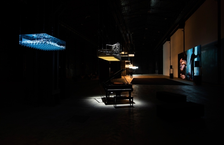 24_Hypothesis-exhibition-by-Philippe-Parreno-at-HangarBicocca-Mialn-Italy-06.jpg