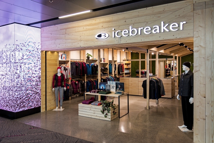 8_Icebreaker-store-by-Pennant-Triumph-Wellington-New-Zealand.jpg