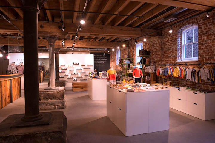 9_Mini-Mioche-children-flagship-store-by-Salvage-Interiors-Toronto.jpg