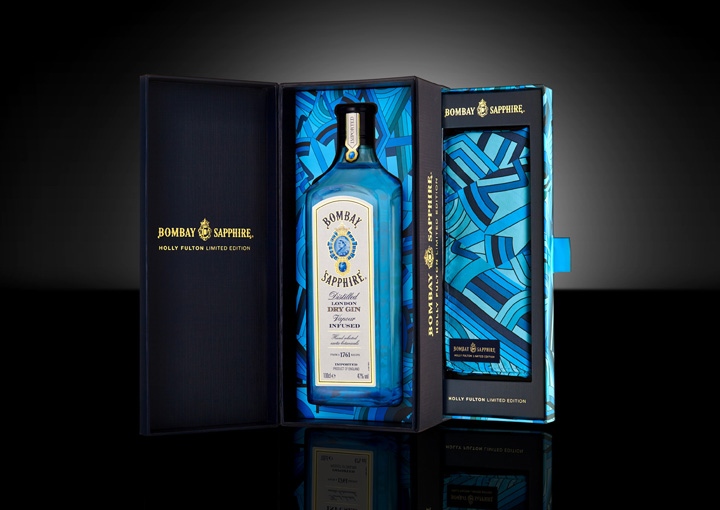 18_Bombay-Sapphire-x-Holly-Fulton-limited-edition-Traveller-Exclusive-gift-set-by-GLOCK-04.jpg