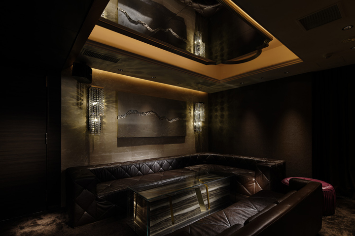 22_Cronnus-private-bar-DOYLE-COLLECTION-Tokyo-08.jpg