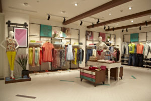 4_Solly-by-Allen-Solly-Store-by-Restore-New-Delhi-India-300x200.jpg