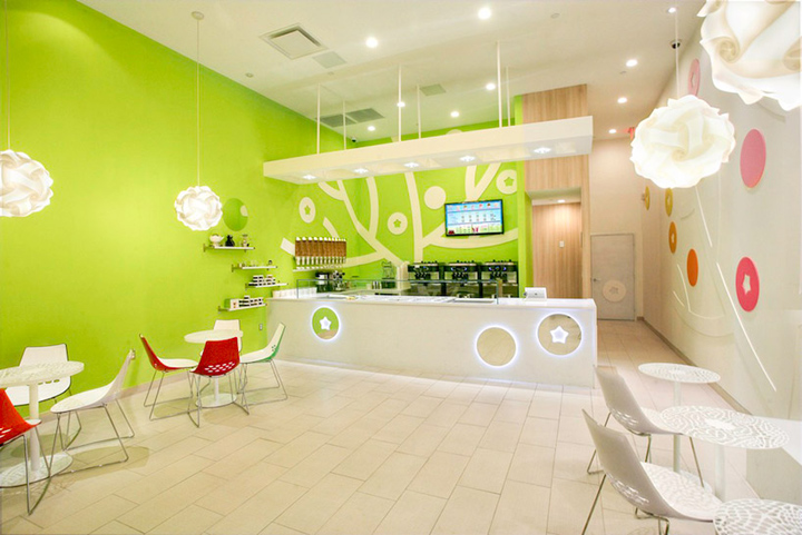 12_Bluberi-frozen-yogurt-shop-Emmanuelle-Moureaux-Woodbridge-02.jpg