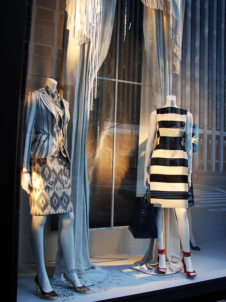 16_Bergdorf-windows-Spring-2013-New-York-05.jpg