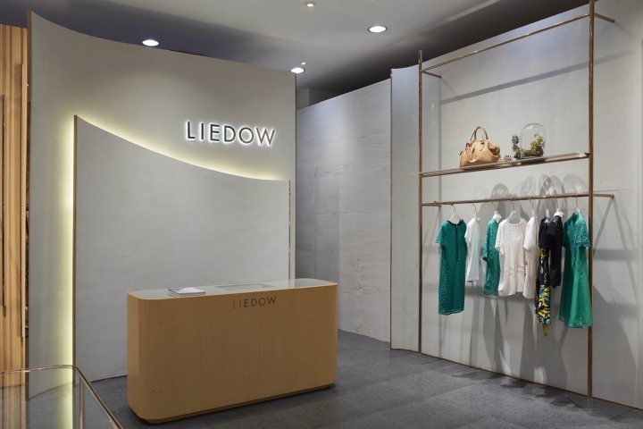 36_Liedow-store-by-StefanoTordiglione-Design-Shenzhen-China12.jpg