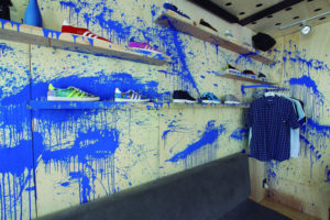 7_Adidas-Originals-Pop-Up-Store-by-Tavares-Duayer-Rio-de-Janeiro-Brazil-300x200.jpg