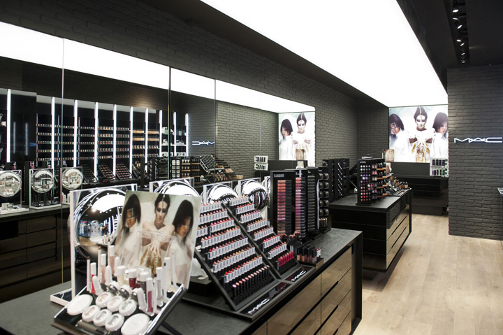 9_MAC-Cosmetics-store-by-Pinkeye-Liege.jpg