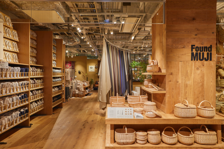 9_MUJI-flagship-store-01-780x520.png