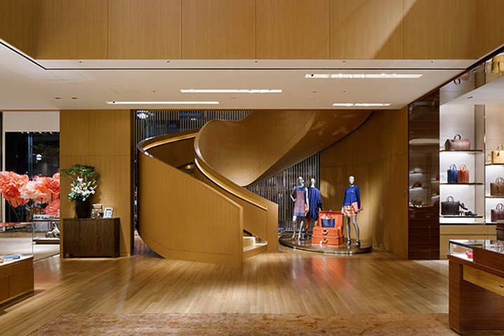 17_Louis-Vuitton-store-Tokyo-Japan-02.jpg