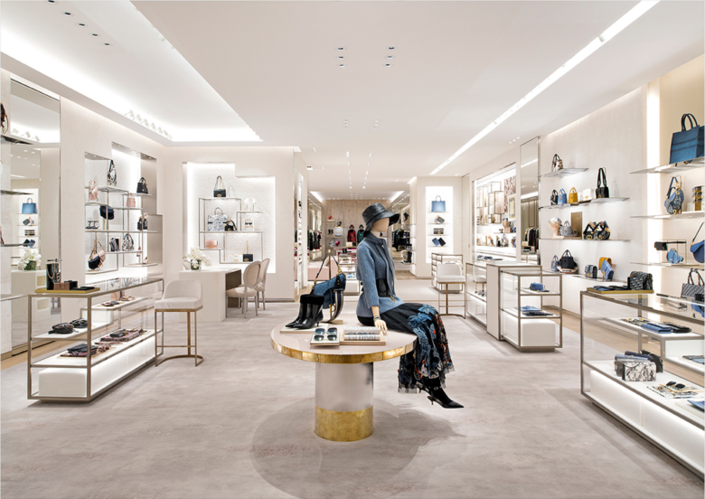 10_Dior-store-02-780x552.png