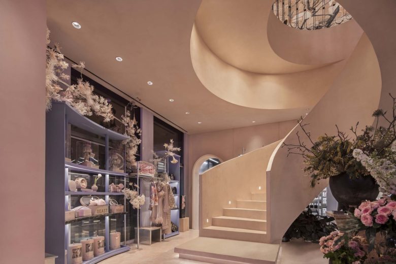 19_The-Beast-Beijing-Taikoo-Li-Store-by-So-Studio-12-780x520.jpg