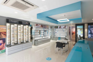 7_Titan-Eyeplus-eyewear-store-by-Foley-Designs-Bangalore-India-300x200.jpg