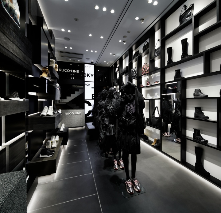 23_RUCO-LINE-store-by-acca-Inc-Tokyo-Japan-03.jpg