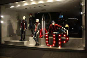 4_Diesel-windows-at-Bond-Street-London-300x200.jpg