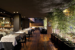 7_Al-Punto-restaurant-by-Estudio-Madrid-300x200.jpg