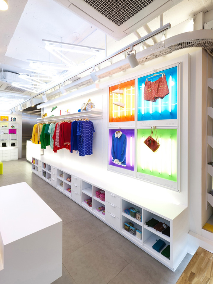 16_Spicy-Color-flagship-store-by-m4-design-Seoul-03.jpg