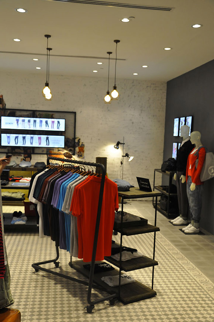 15_sport-b-concept-store-Singapore-02.jpg