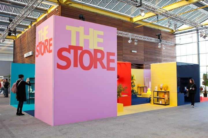 10_The-Store-pop-up-shop-at-tradeshow-showUP-Amsterdam-The-Netherlands.jpg