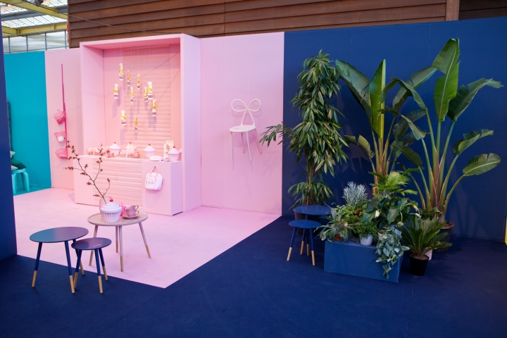 20_The-Store-pop-up-shop-at-tradeshow-showUP-Amsterdam-The-Netherlands-03.jpg