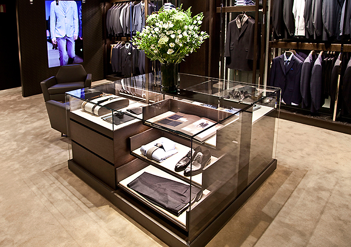 14_Canali-store-Madrid-Spain-03-.jpg