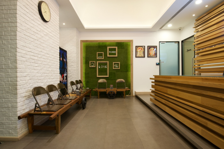 8_Being-Human-office-by-The-Ashleys-Mumbai-India.jpg