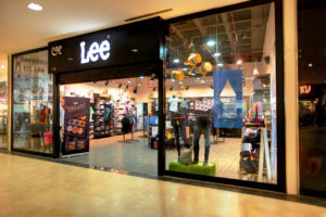 9_Lee-Aqualite-window-campaign-by-Studio-J-Bangalore-India-300x200.jpg