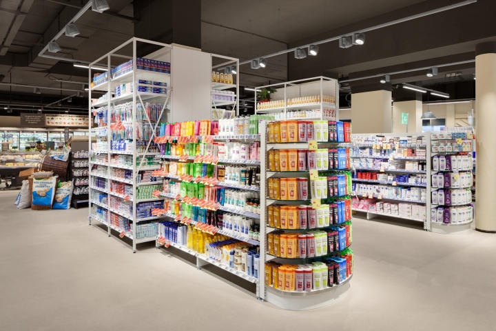 14_Carrefour-Gourmet-Market-by-Interstore-Design-and-Schweitzerproject-Milan-Italy-06.jpg