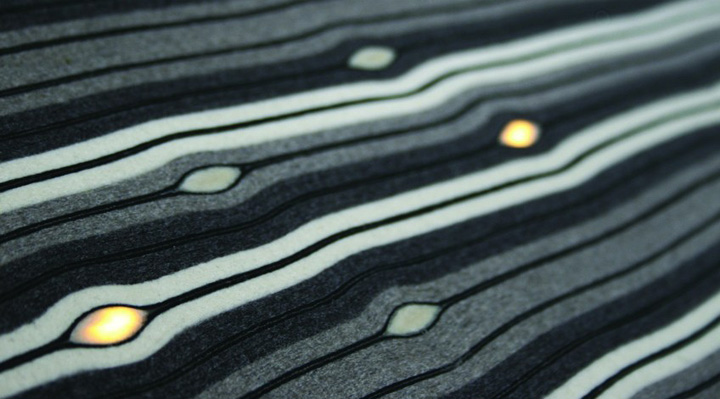 9_cell-led-carpet-01.jpg