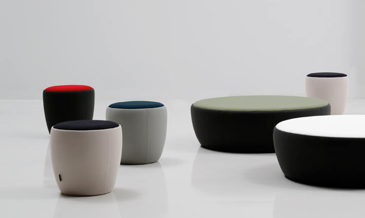 11_Chat-stools-by-Nadadora-for-Sancal.jpg